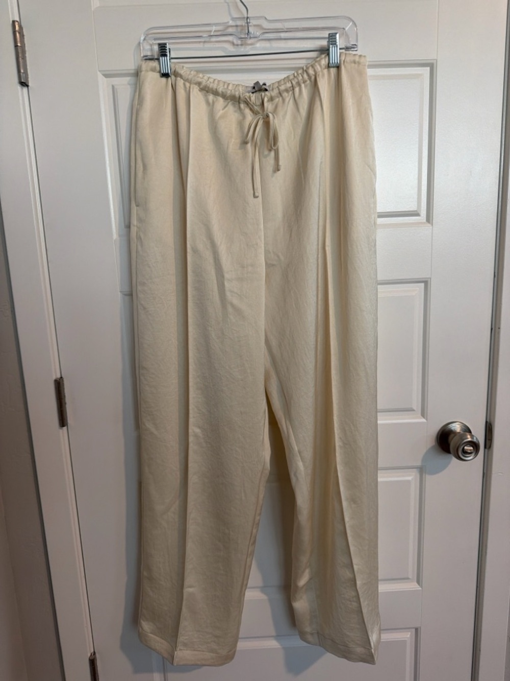 Madewell Pintuck Pull-On Pants Ivory Satin Wide Leg Size Large NWT Style NQ424